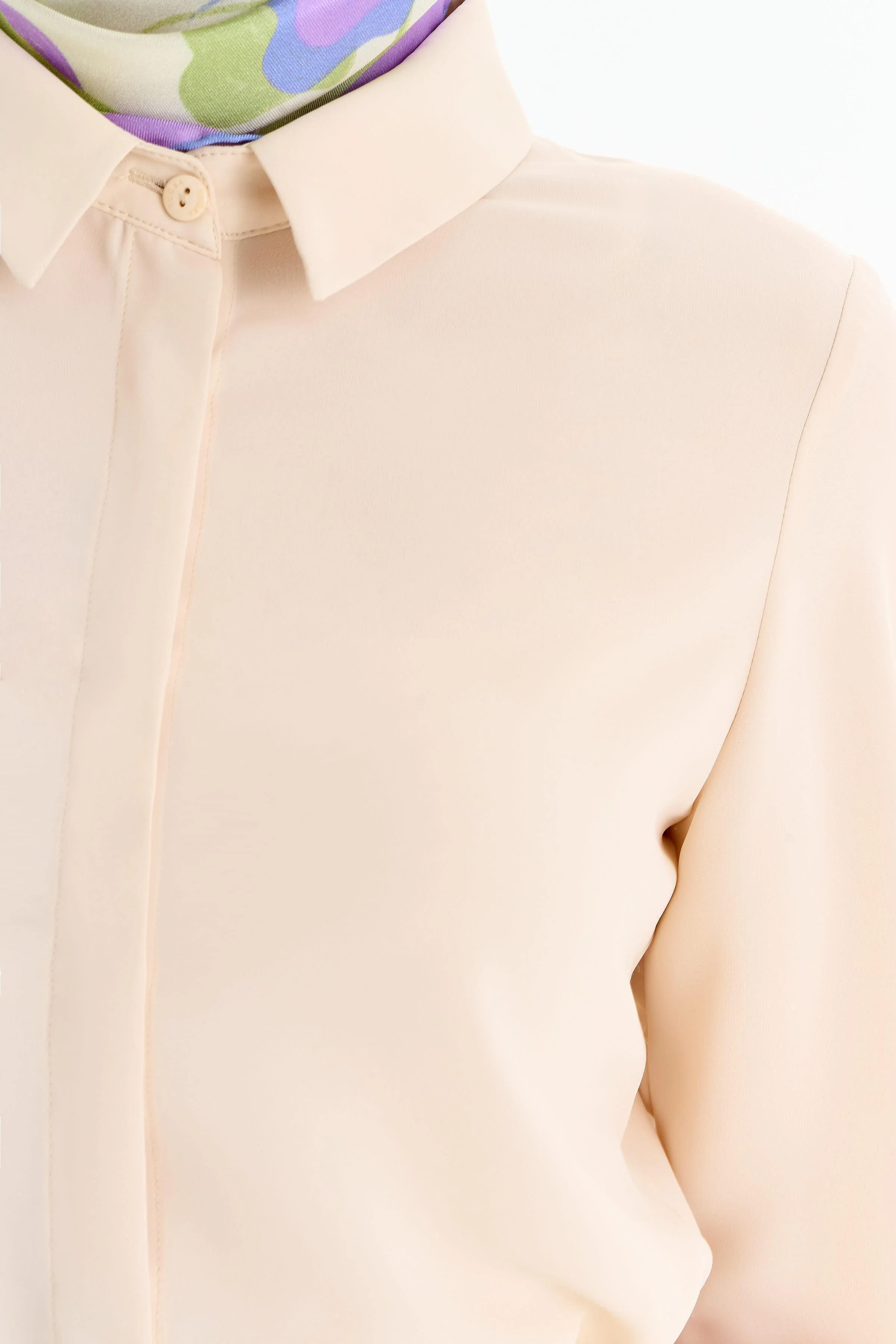 Gizli Patlı Basic Gömlek - Taş - Image 8